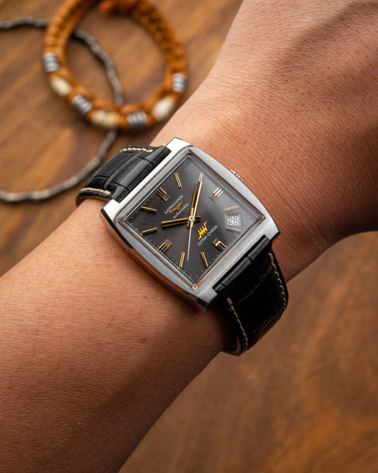 Longines Ultra-Chron "Bluish-Grey dial" Automatic Date Ref. 8024-6 (Cal. 6651)