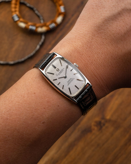 Omega Constellation Chronometer "Elongated Tonneau" Linen dial Ref. 153.029 (Cal. 672)