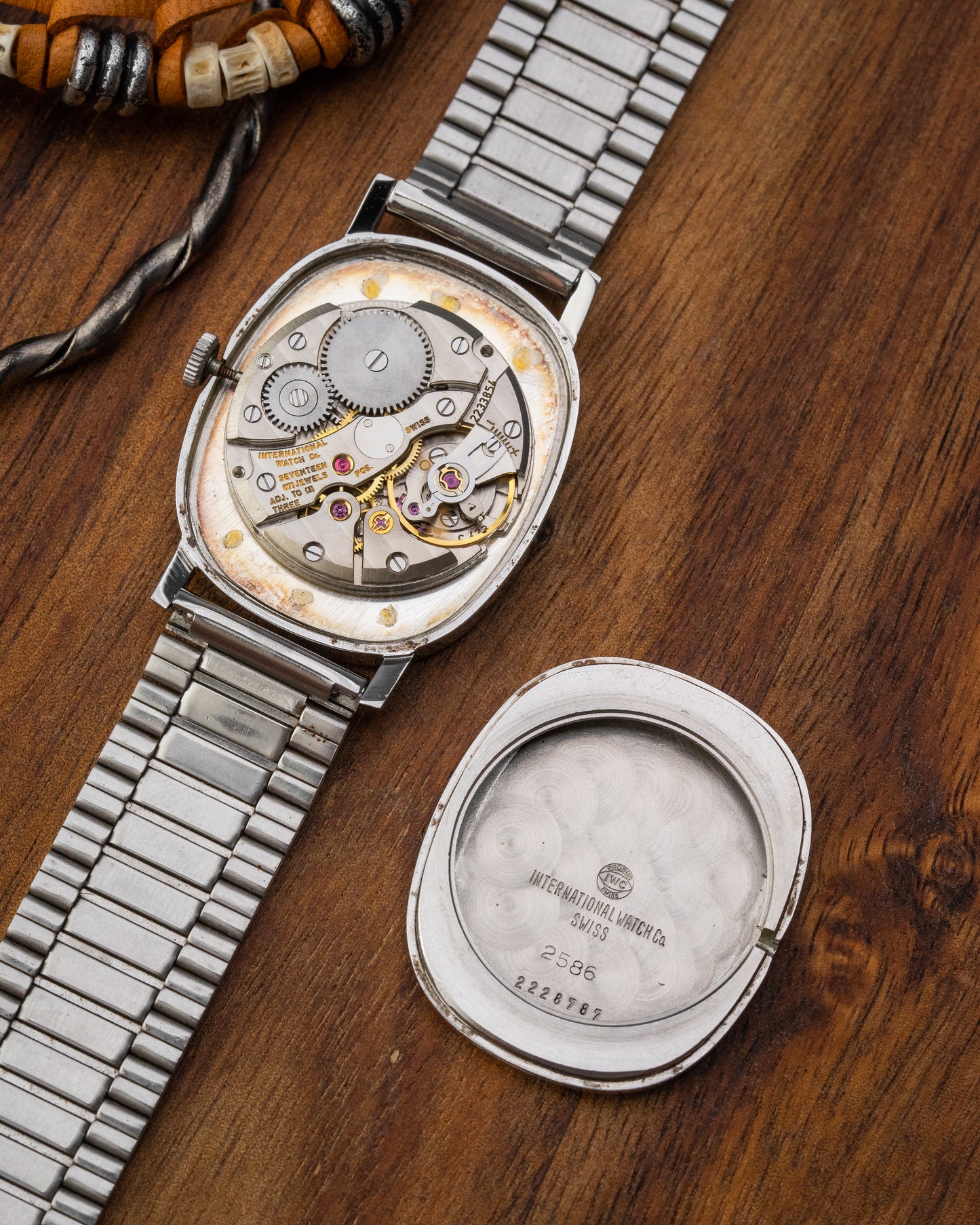 IWC "Ellipse" Linen dial Ref. 2586 (Cal. 423)
