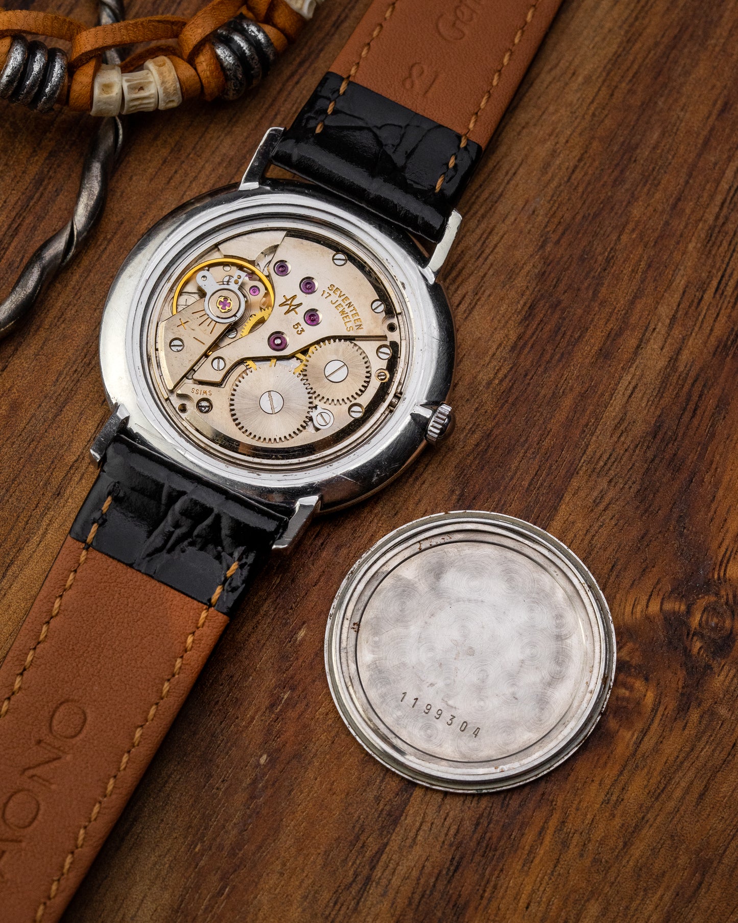 Hamilton "Soucoupe" Disco Volante Guilloché Bezel Ref. 53001-3 (Cal. 53)