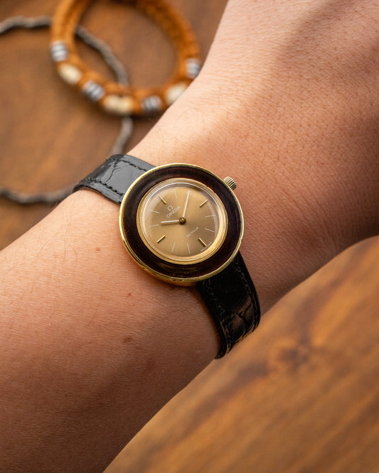 Omega De Ville “Bakelite Disco Volante” UFO Gold Ref. 515.0015 (Cal. 620)