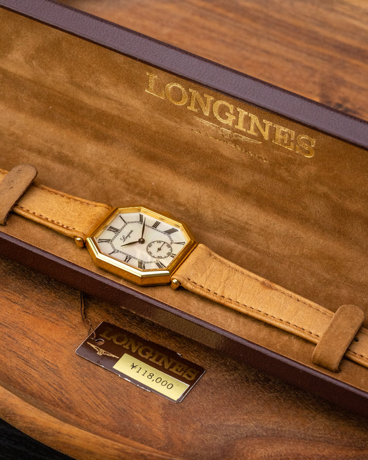 Longines Octagonal 'Mother-of-Pearl' dial Gold Ref. 3209 (Cal. 846.4)