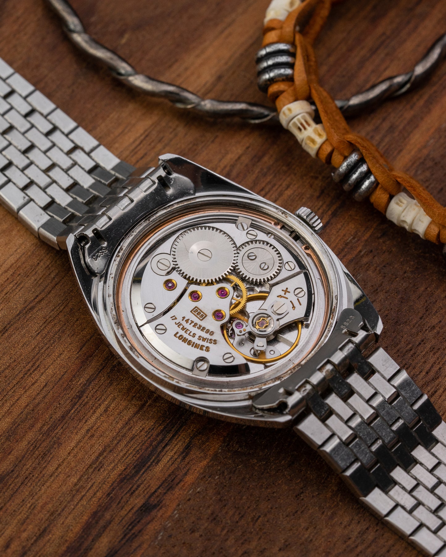 Longines Classic Date "C-shape" case Ref. 7912-4 (Cal. 285)