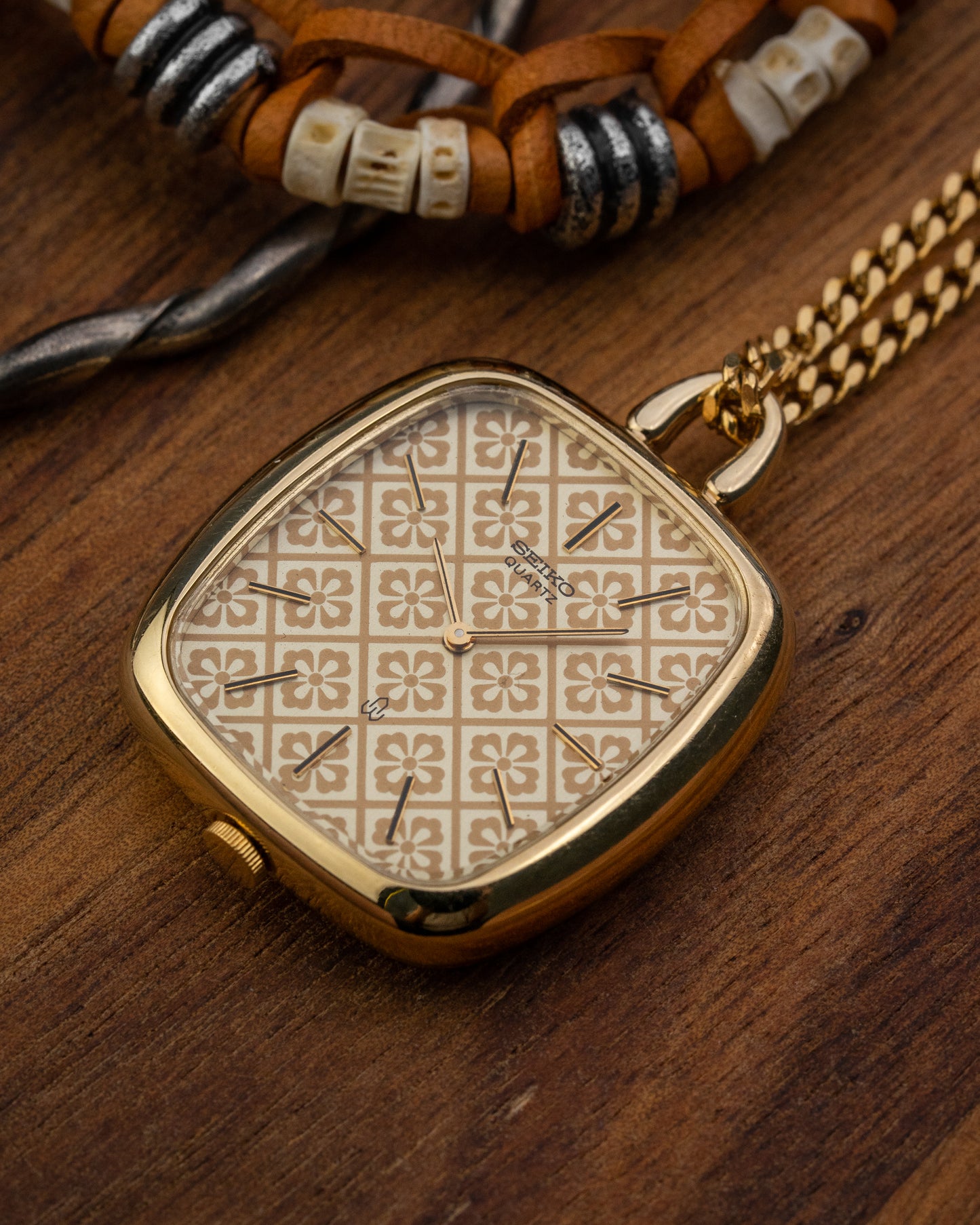 Seiko Pendent Necklace "Floral dial" Cushion