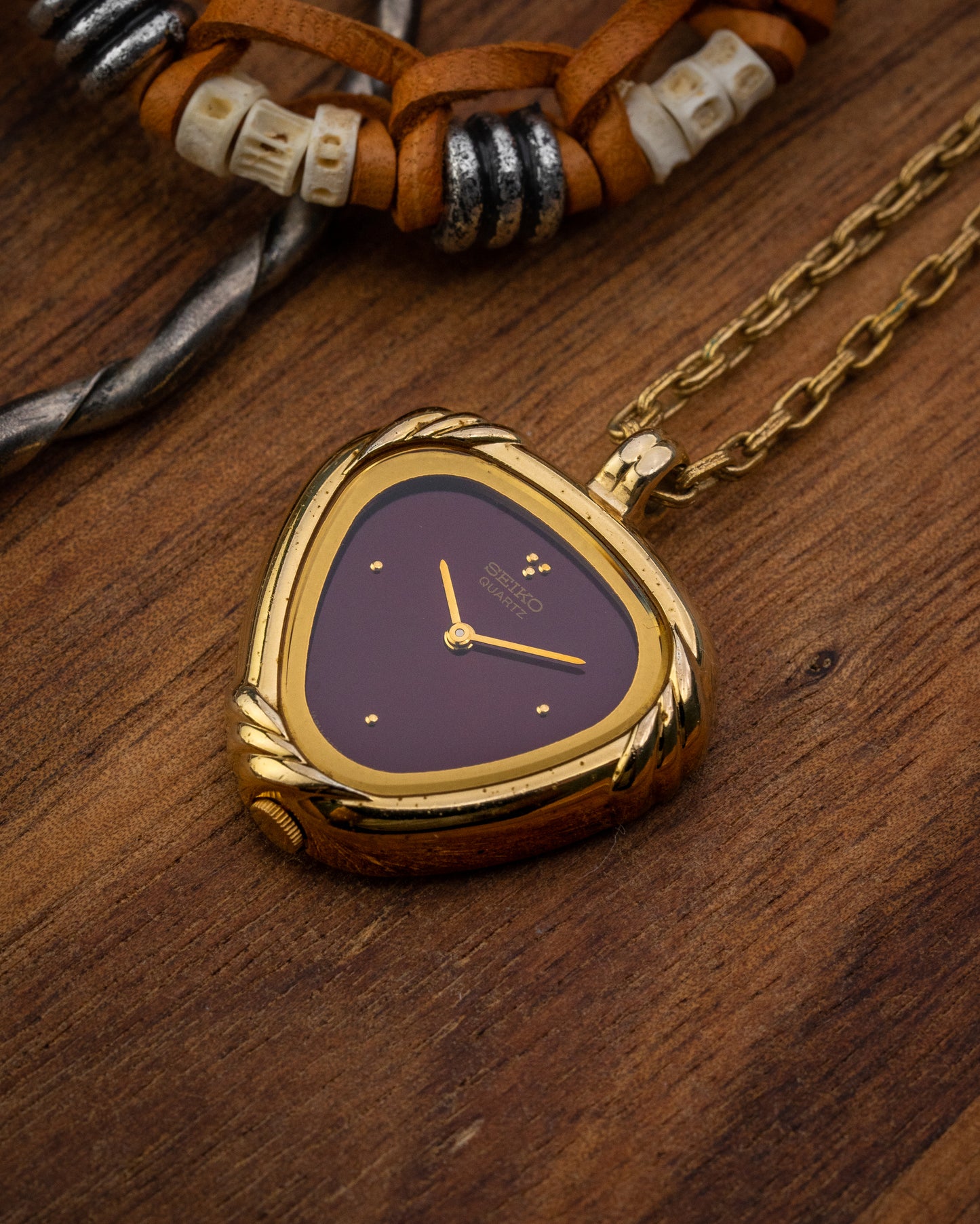 Seiko Pendent Necklace "Onigiri" Maroon dial 2320-6580 Quartz