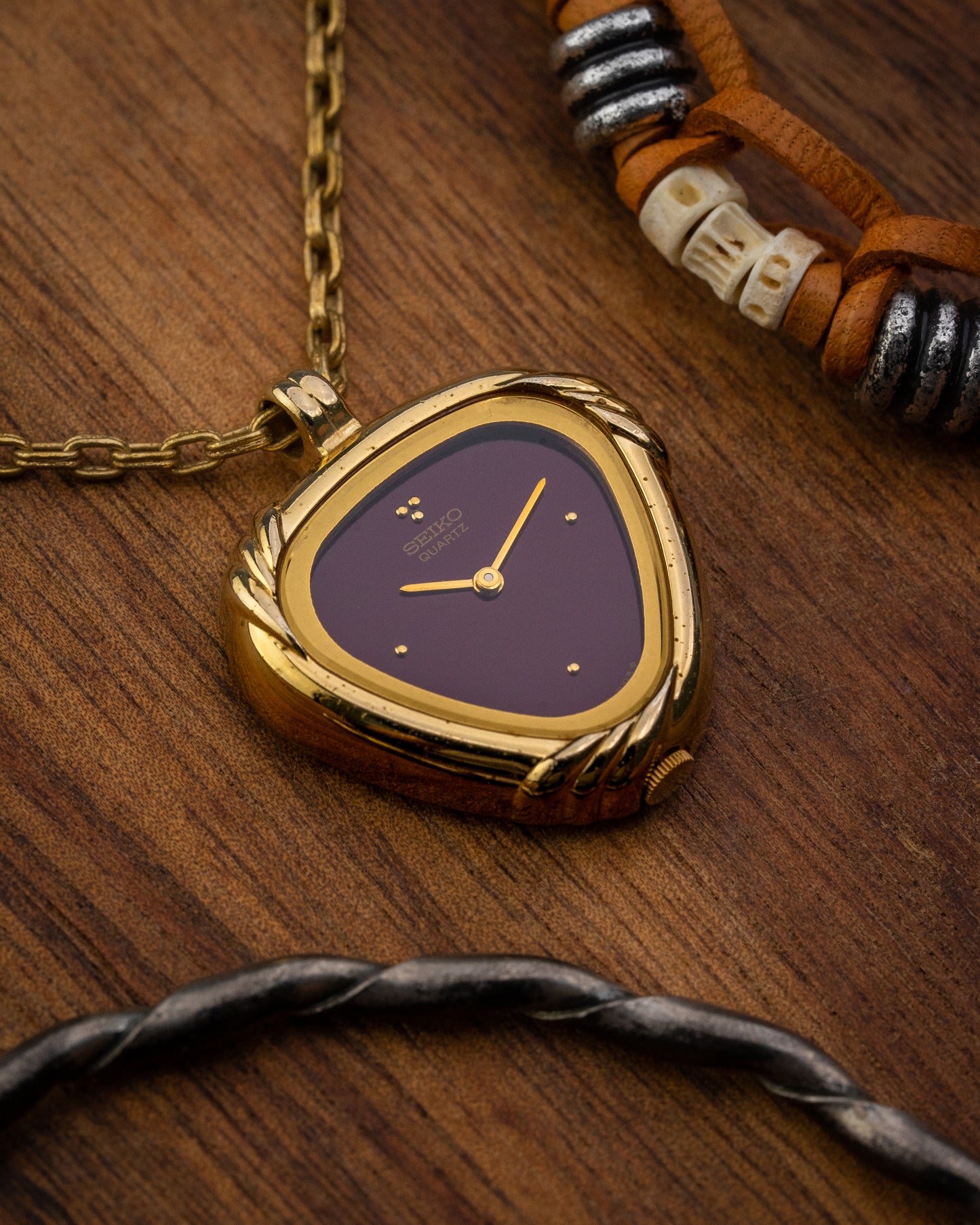 Seiko Pendent Necklace "Onigiri" Maroon dial 2320-6580 Quartz