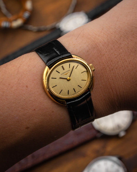 Longines Oval Oblong “C-Shape” case Gold Ref. 5081 (Cal. 5602)