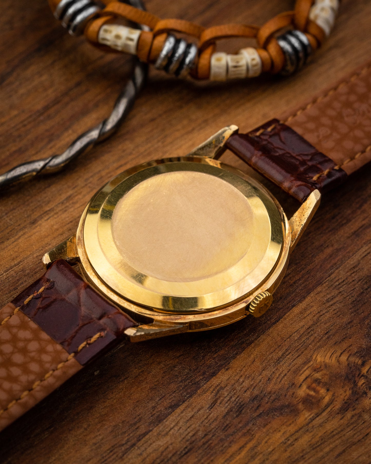 Omega Classic Crosshair dial Gold Ref. 14732-1 (Cal. 285)