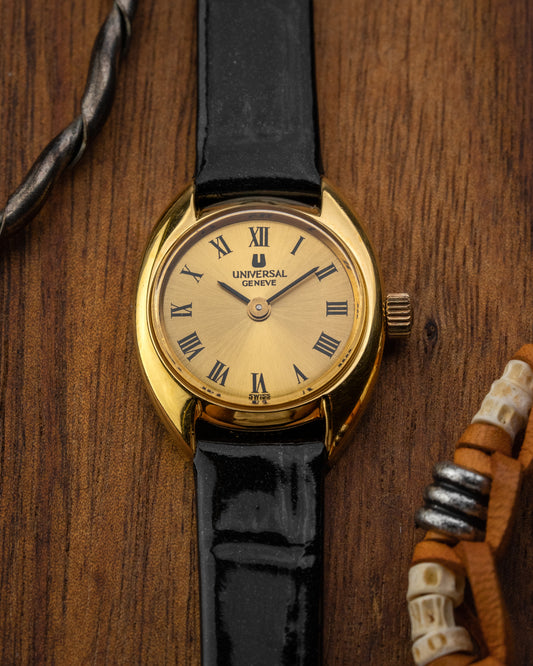 Universal Geneve C-shape Roman dial Gold Ladies Ref. 542682 (Cal. 1-42)