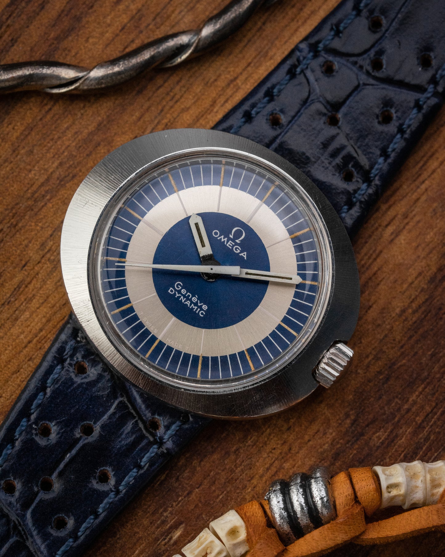 Omega Geneve Dynamic "mini-UFO" Ref. 535.015 (Cal. 630)