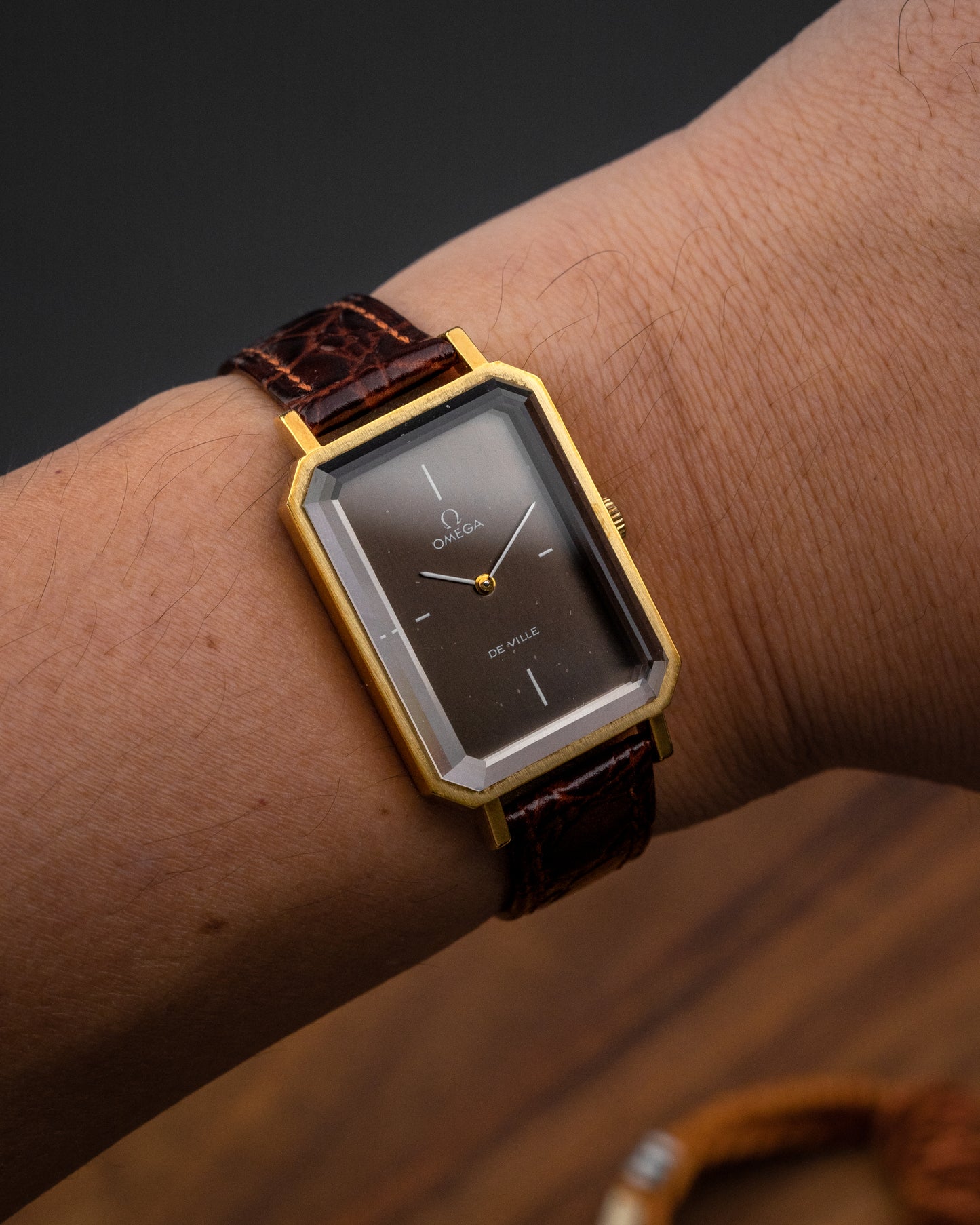 Omega De Ville “Cristallor” Emerald Brown dial by Andrew Grima Ref. 5110378 (Cal. 625)