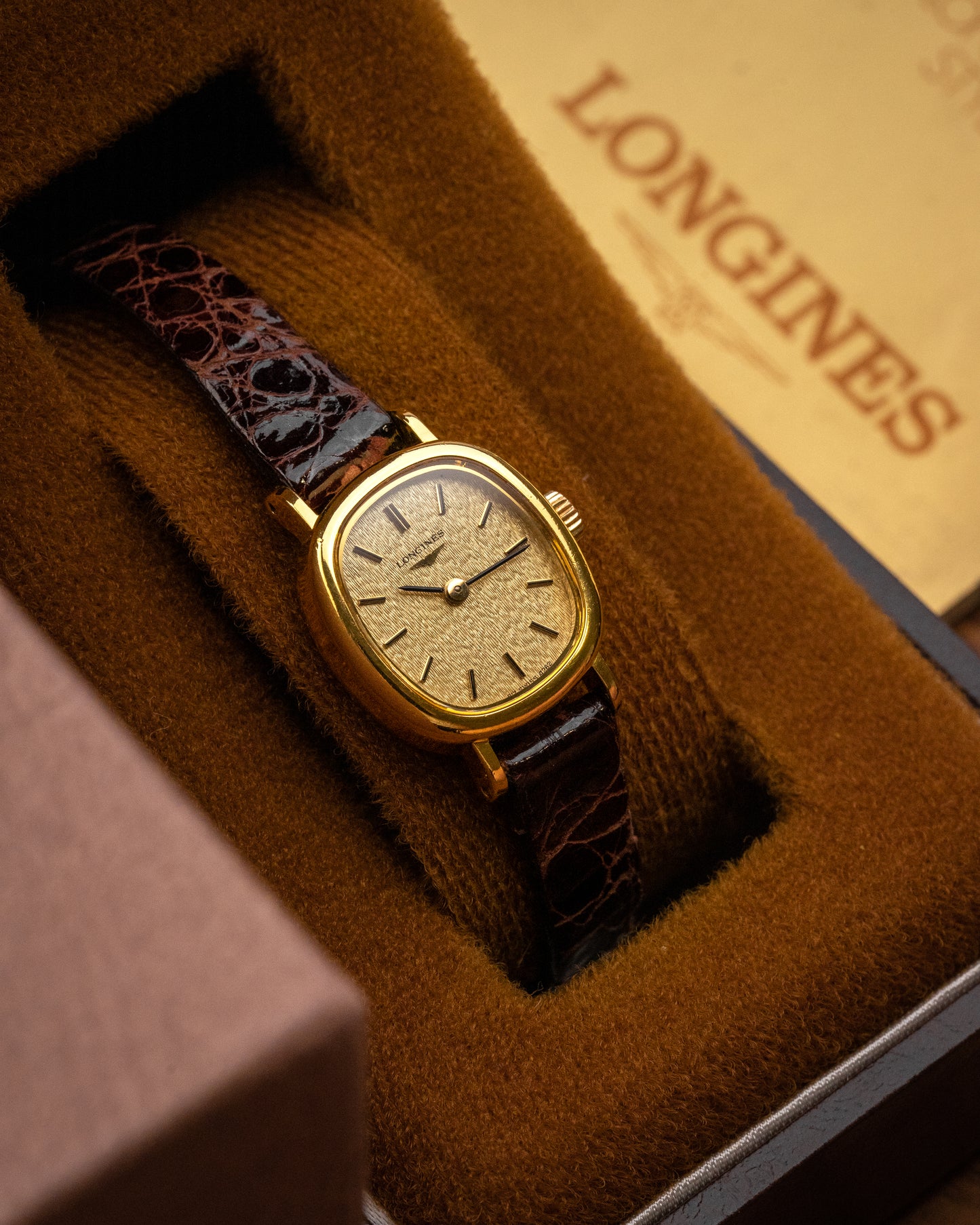 Longines "mini-Ellipse" Birch dial Gold Ladies Full Box Set Ref. 4282 (Cal. 817.4)