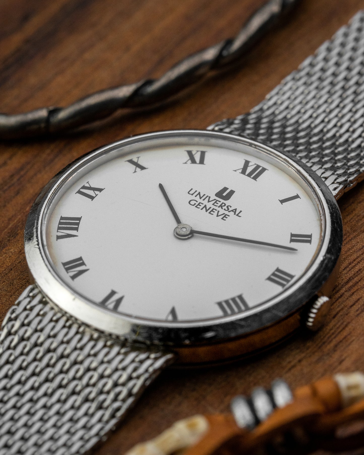 Universal Geneve “Portofino” Roman dial Ref. 842123 (Cal. 1-42)