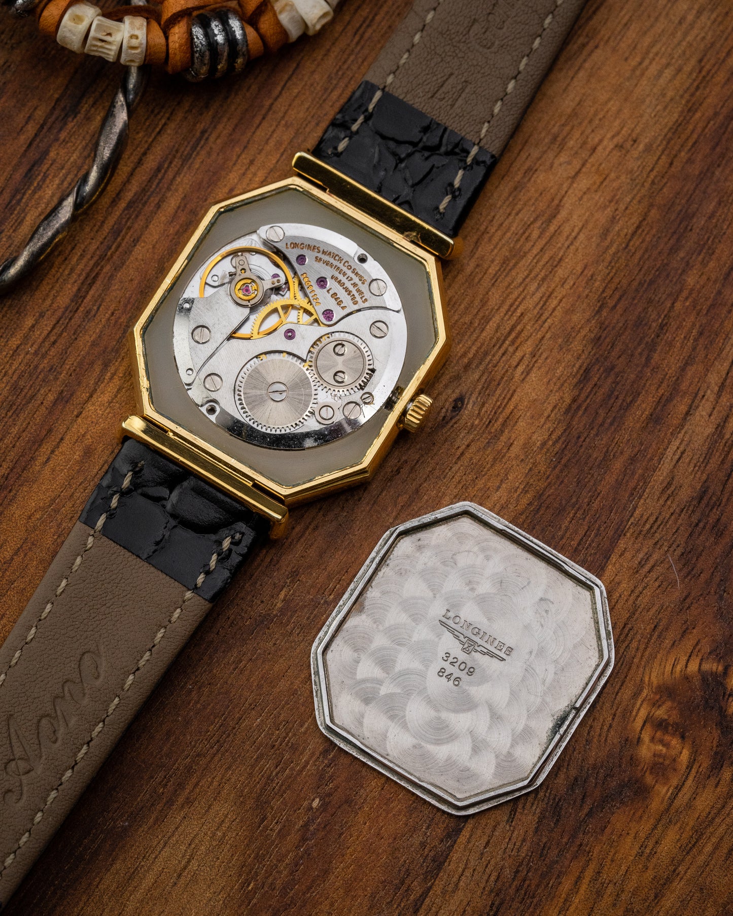 Longines Octagonal Black Roman dial Gold Ref. 3209 (Cal. 846.4)