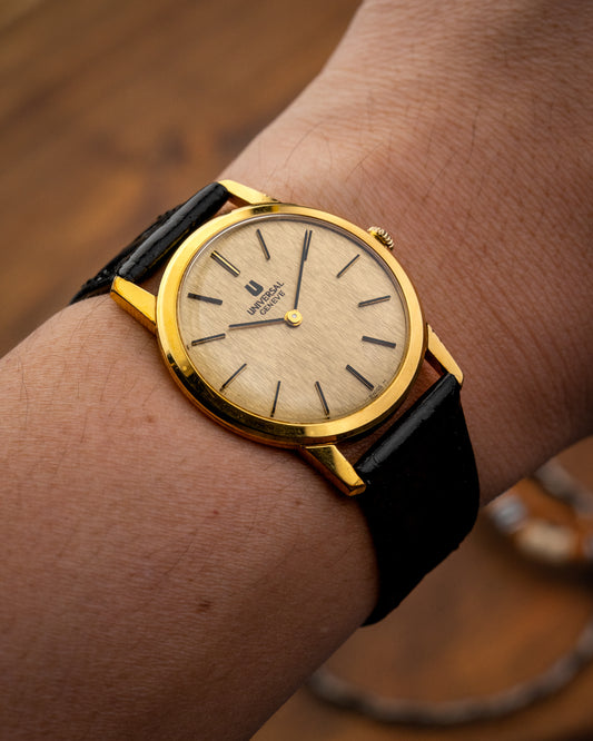 Universal Geneve Birch dial Gold Ref. 542136 (Cal. 1-42)