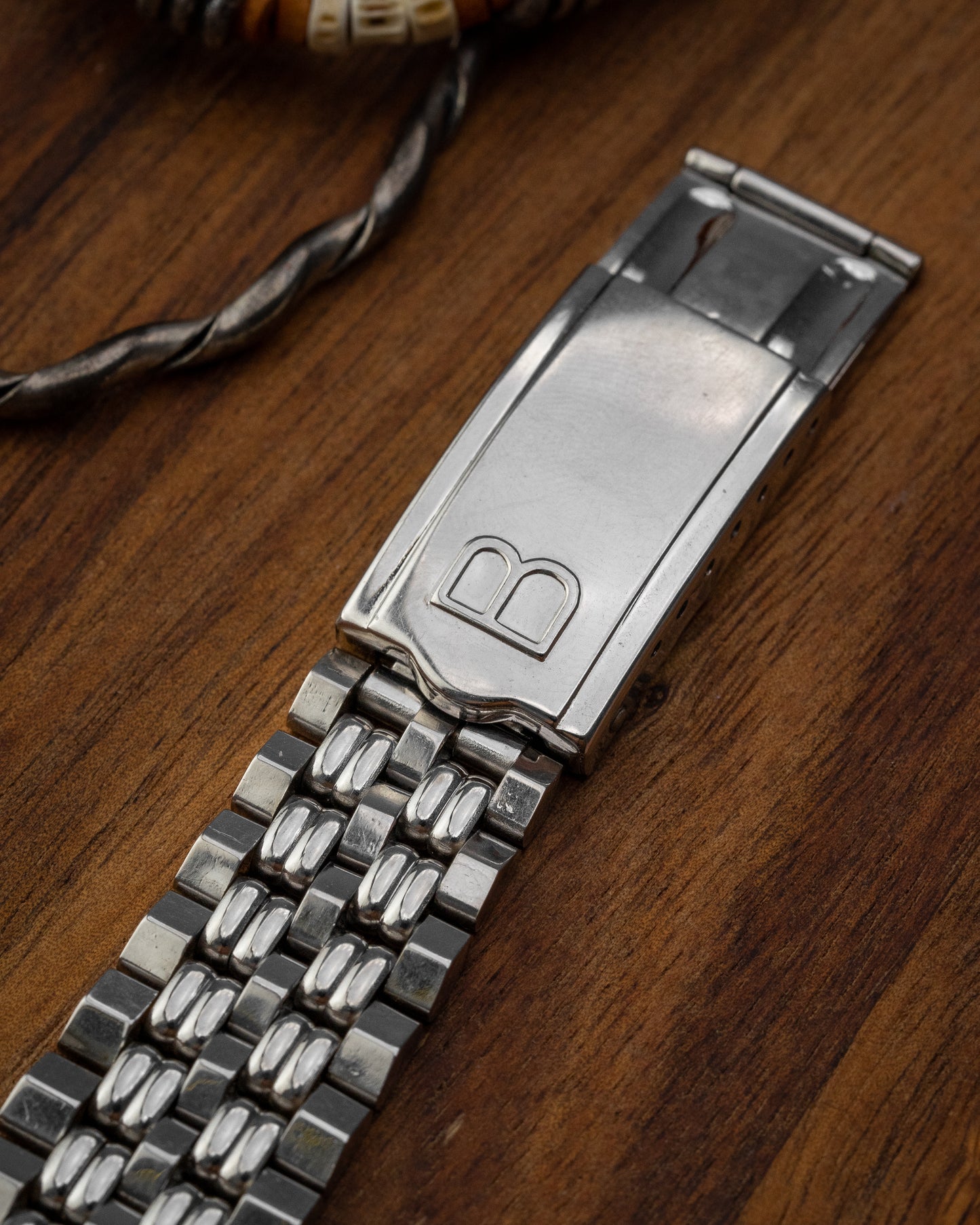 Bulova "Datejust" Automatic w/ Original Bracelet Ref. 394 (Cal. 11 AFACD)