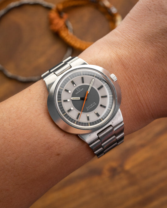 Omega Geneve Dynamic “Grey Bullseye” UFO Ref. 135.033 (Cal. 601)