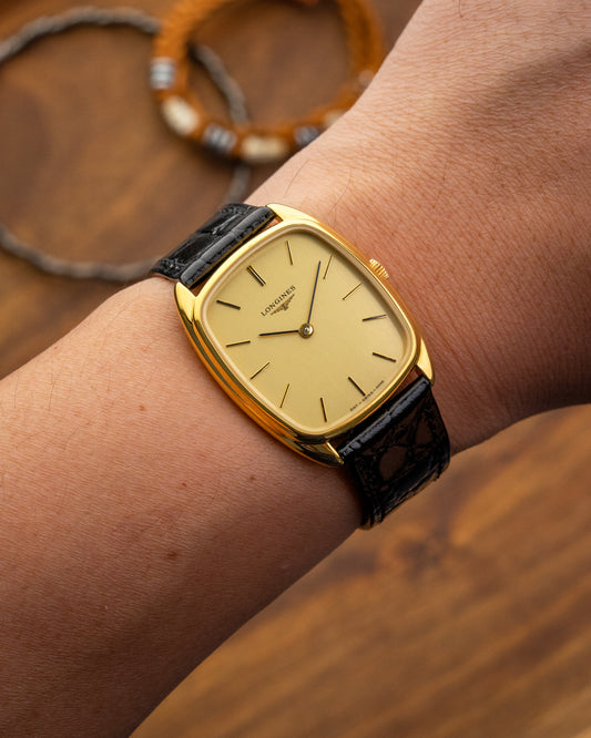 Longines "Cushion" Rectangular Gold Ref. 4448 (Cal. 847.4)