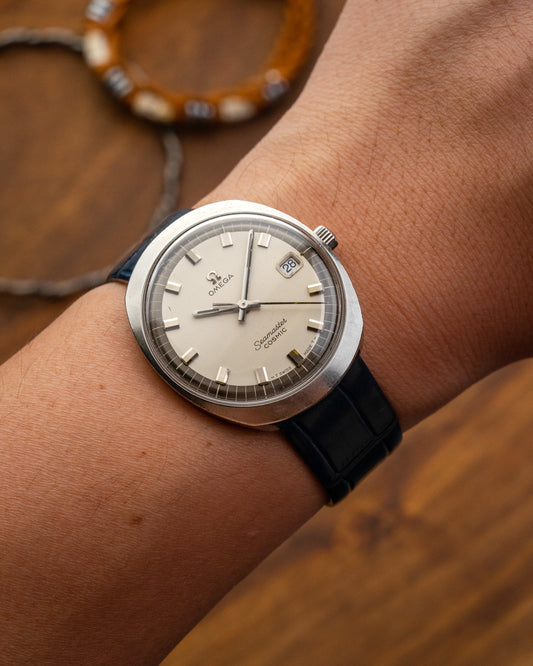 Omega Seamaster Cosmic "Helmet" Date Ref. 136.022 (Cal. 613)