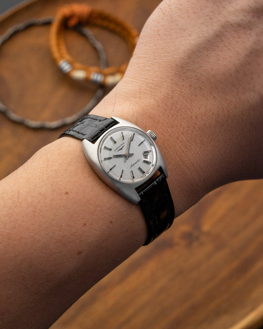 Longines Mini "C-Shape" Automatic Date Ref. 8461-2 (Cal. 473)