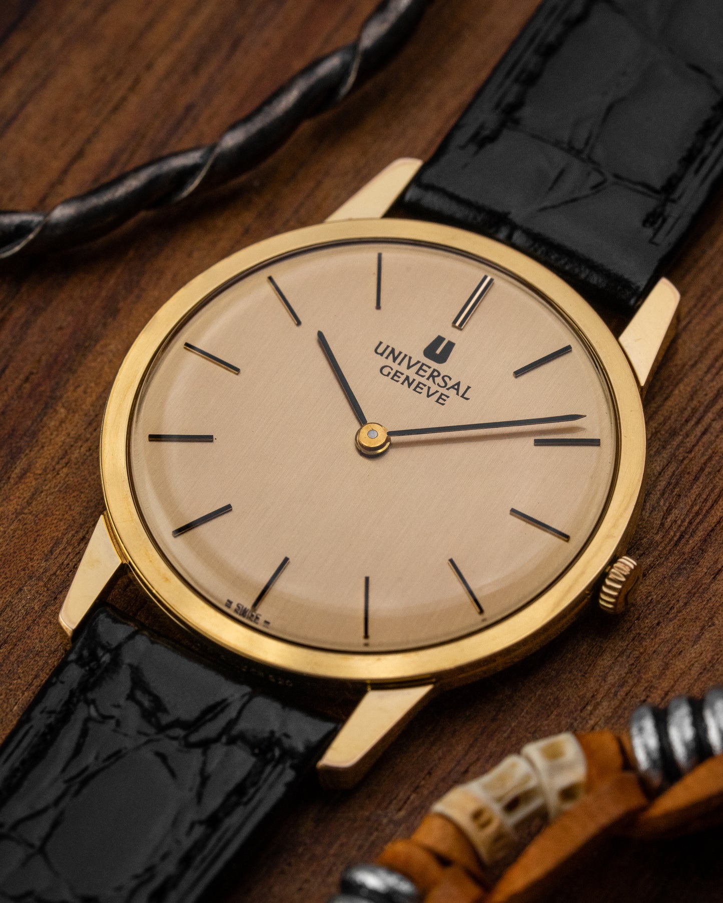 Universal Geneve "Ultra-Thin" Gold Ref. 542101 (Cal. 1-42)