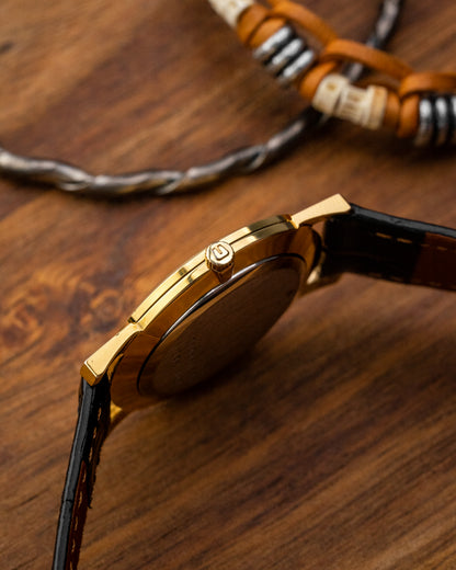 Universal Geneve "Ultra-Thin" Gold Ref. 542101 (Cal. 1-42)