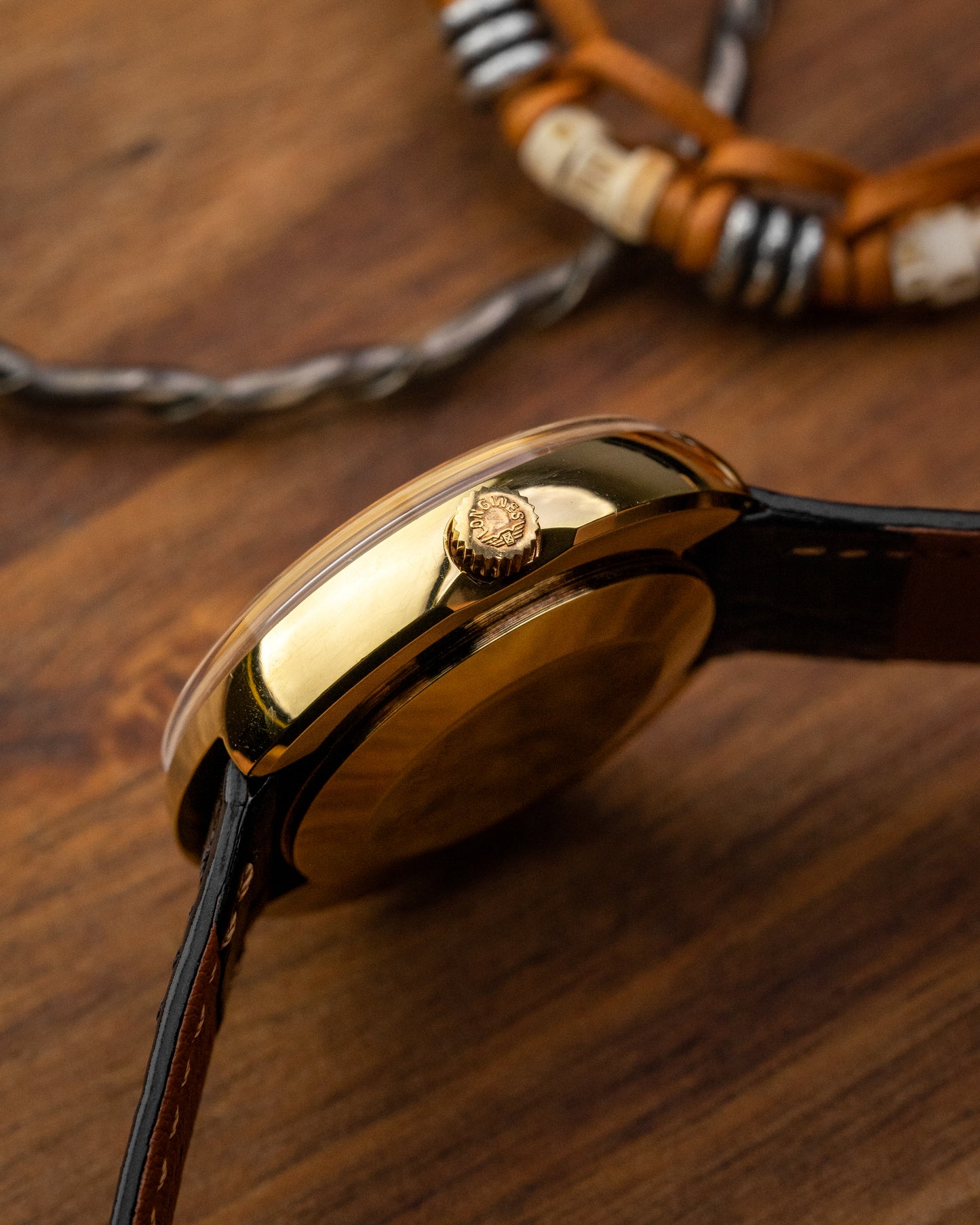 Longines Flagship Ultra-Chron “Disco Volante” Automatic Date Gold Ref. 8503-1 (Cal. 431)