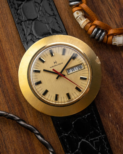 Hamilton Sea Day-Date "Disco Volante” UFO Gold Ref. 800001-4 (Cal. 800)