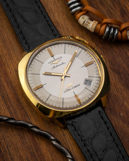 Longines Ultra-Chron “Sector Cushion” Automatic Date Gold Ref. 8456-1 (Cal. 6651)
