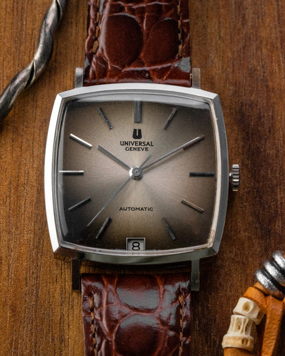 Universal Geneve Automatic Date "Square Cushion" Brown dial Ref. 871100 (Cal. 71)