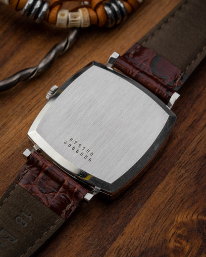 Universal Geneve Automatic Date "Square Cushion" Brown dial Ref. 871100 (Cal. 71)