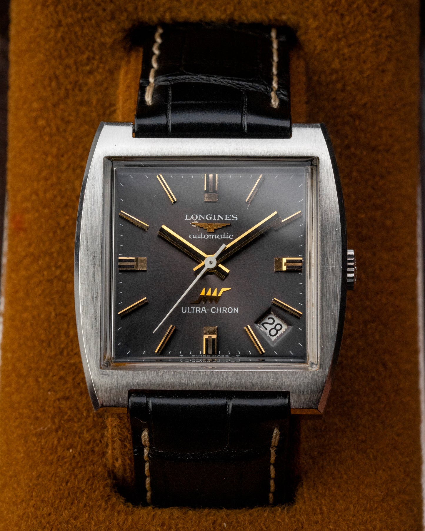 Longines Ultra-Chron "Bluish-Grey dial" Automatic Date Ref. 8024-6 (Cal. 6651)