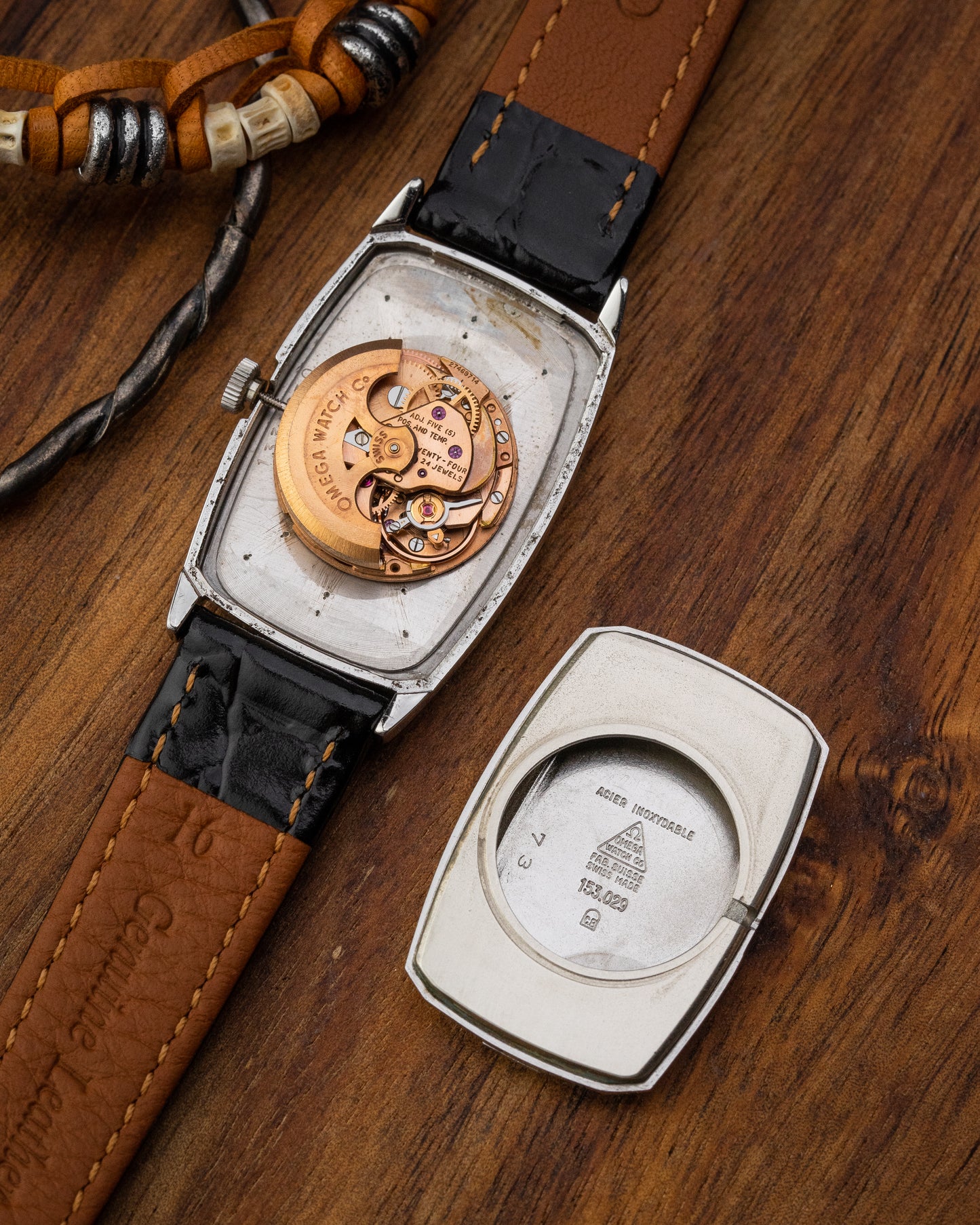 Omega Constellation Chronometer "Elongated Tonneau" Linen dial Ref. 153.029 (Cal. 672)