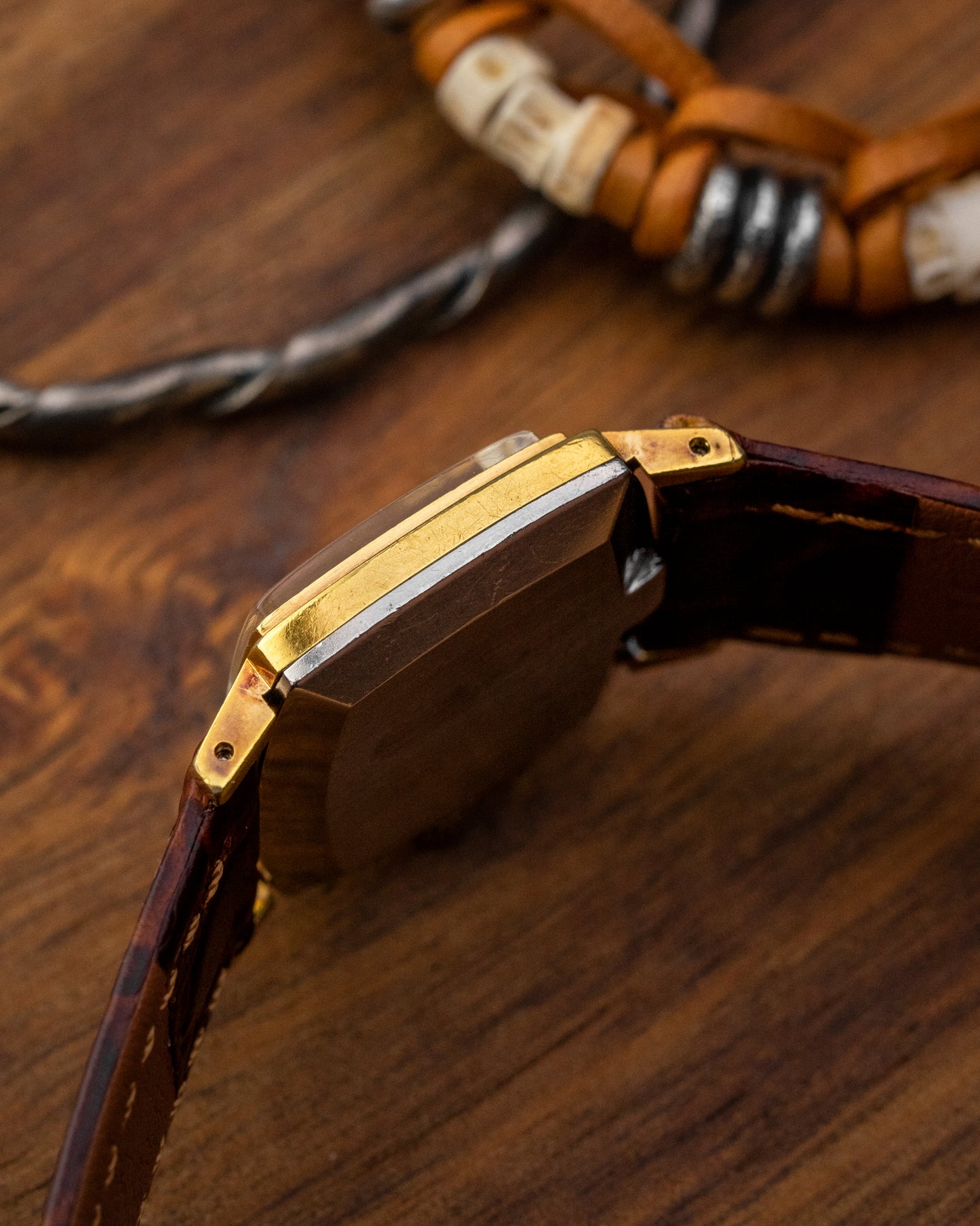 Omega De Ville Mini "Square-Cushion" Roman dial Gold Ref. 511.204 (Cal. 620)