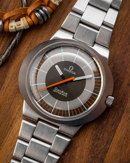 Omega Geneve Dynamic “Grey Bullseye” UFO Ref. 135.033 (Cal. 601)