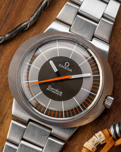 Omega Geneve Dynamic “Grey Bullseye” UFO Ref. 135.033 (Cal. 601)
