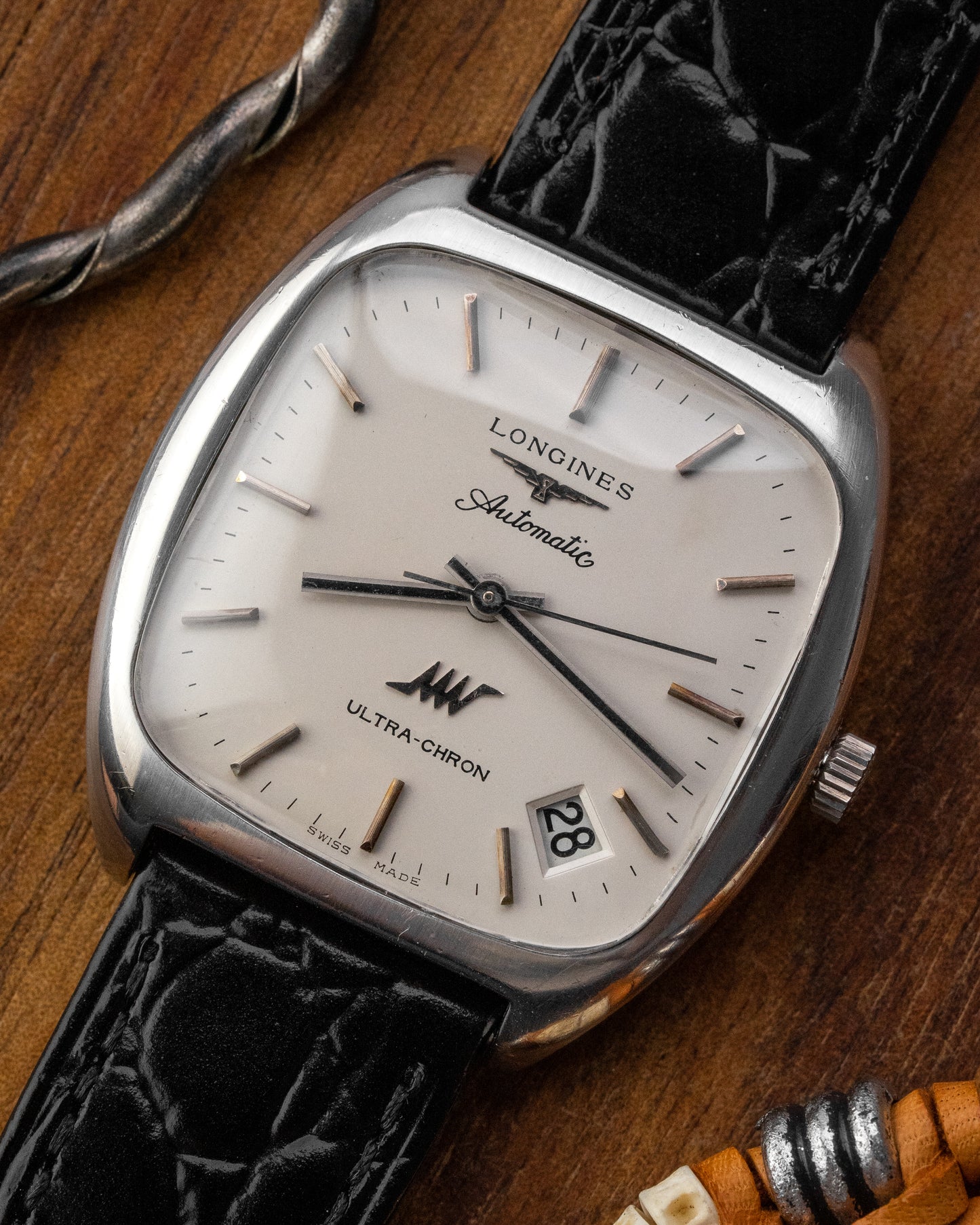Longines Ultra-Chron “Square-Cushion” Automatic Date Ref. 8418-1 (Cal. 431)