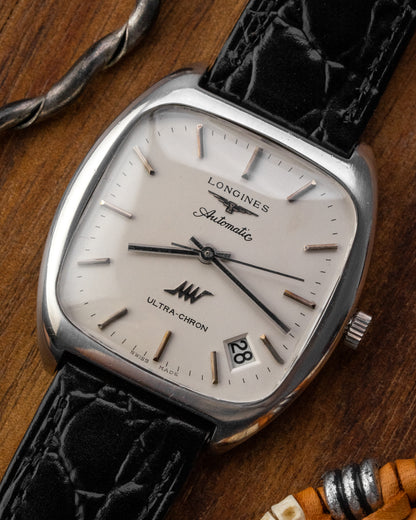Longines Ultra-Chron “Square-Cushion” Automatic Date Ref. 8418-1 (Cal. 431)