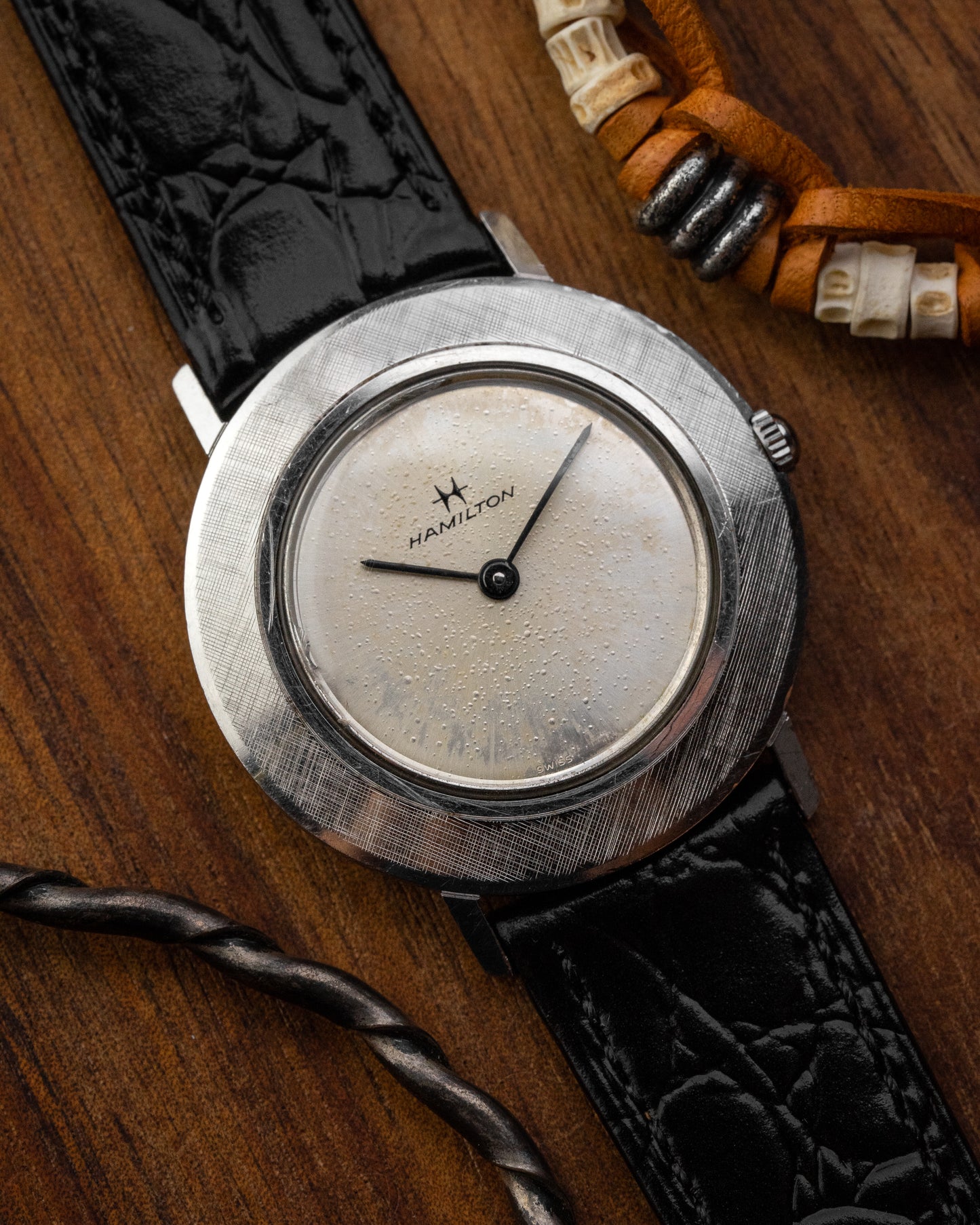Hamilton "Soucoupe" Disco Volante Guilloché Bezel Ref. 53001-3 (Cal. 53)