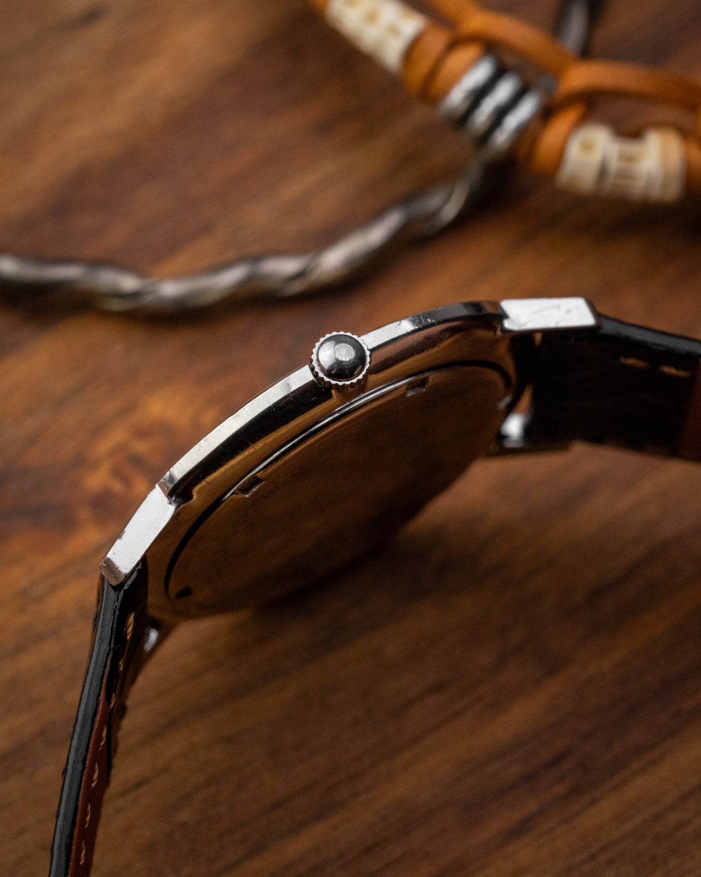 Hamilton "Soucoupe" Disco Volante Guilloché Bezel Ref. 53001-3 (Cal. 53)