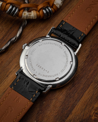 Hamilton "Soucoupe" Disco Volante Guilloché Bezel Ref. 53001-3 (Cal. 53)