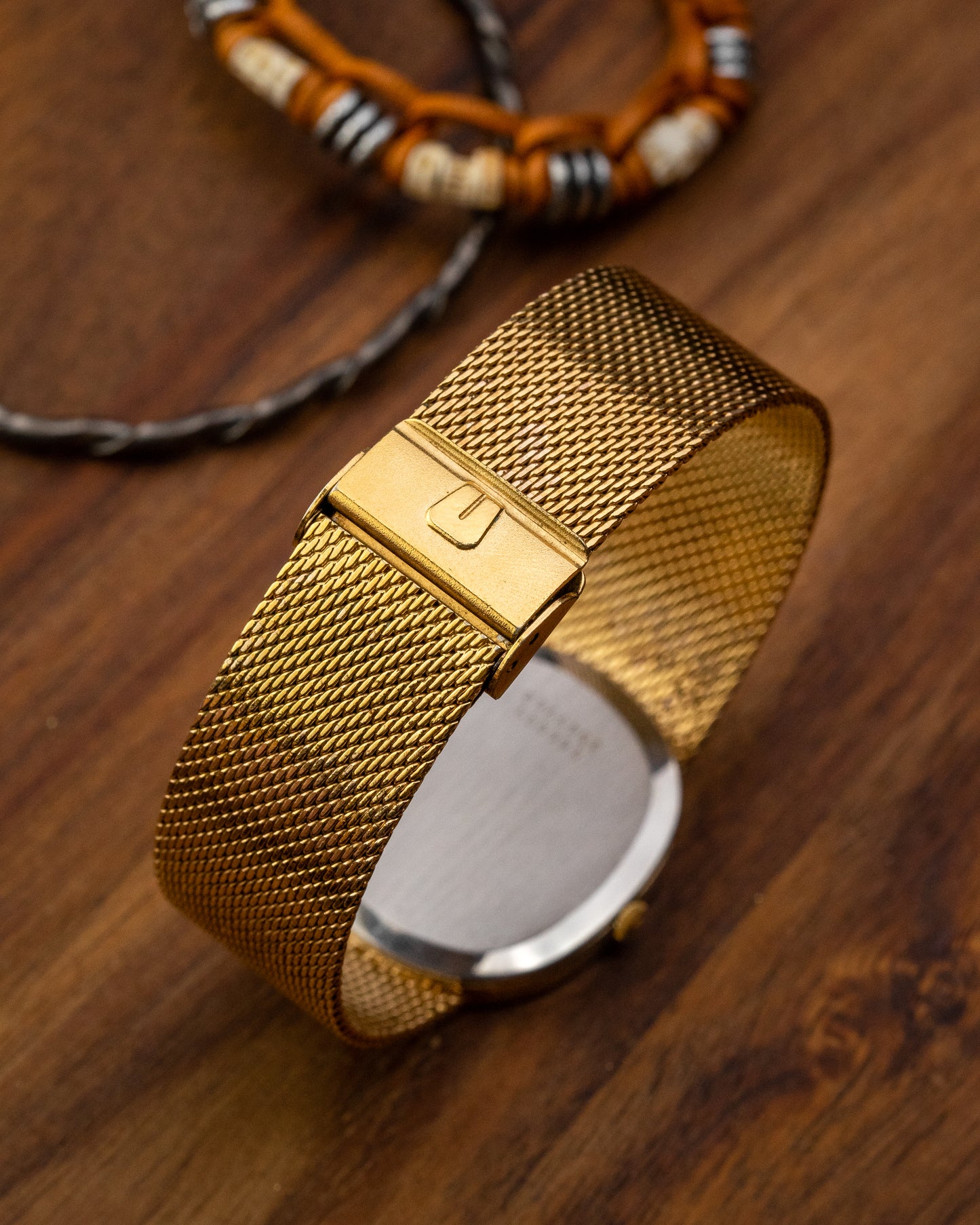 Universal Geneve Gilt Shadow "Ellipse" Ultra-Thin Gold Ref. 566049 (Cal. 2-66)