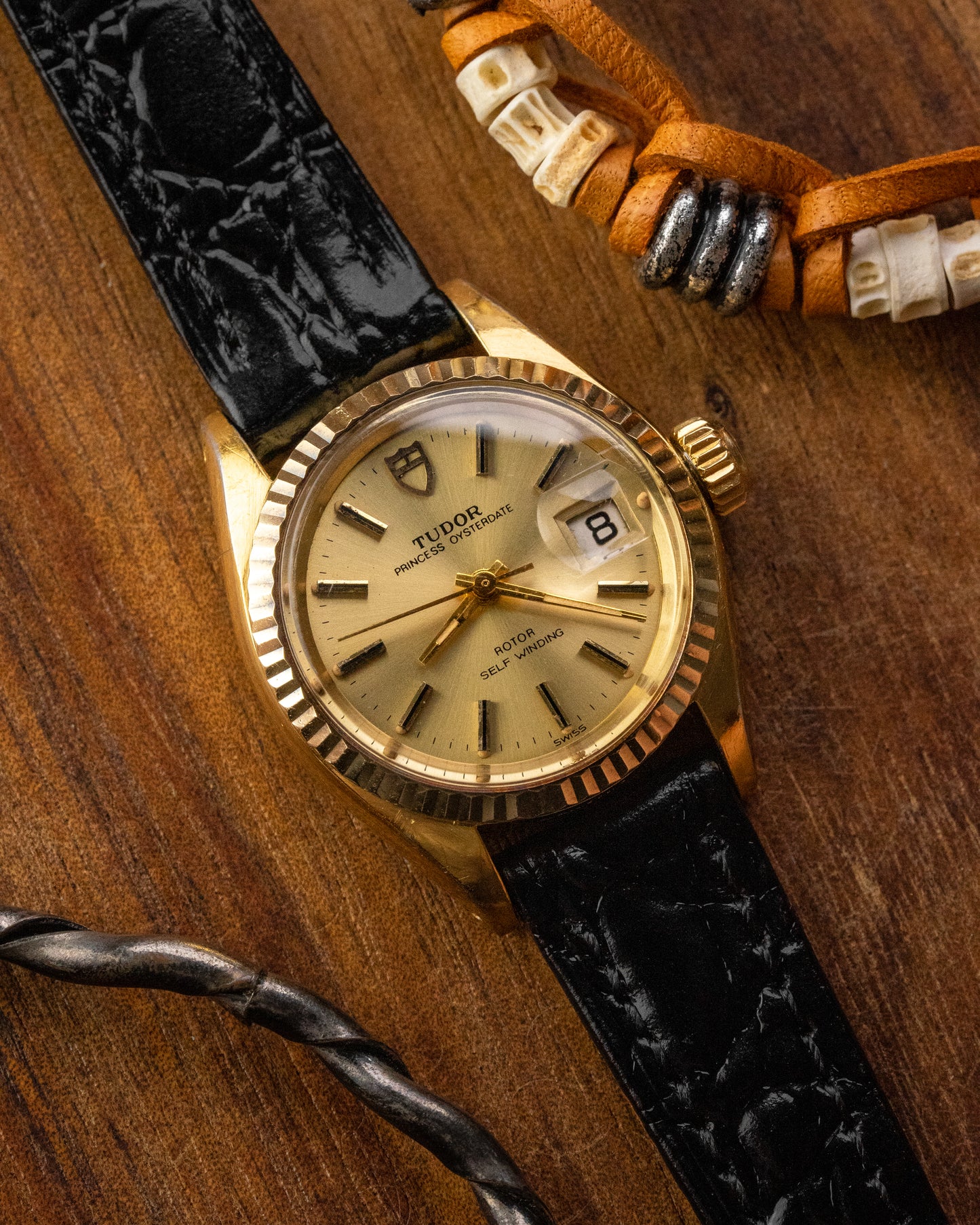 Tudor Princess Oysterdate "Fluted Bezel" Gold Ladies Ref. 7614 (Cal. ETA 2651)