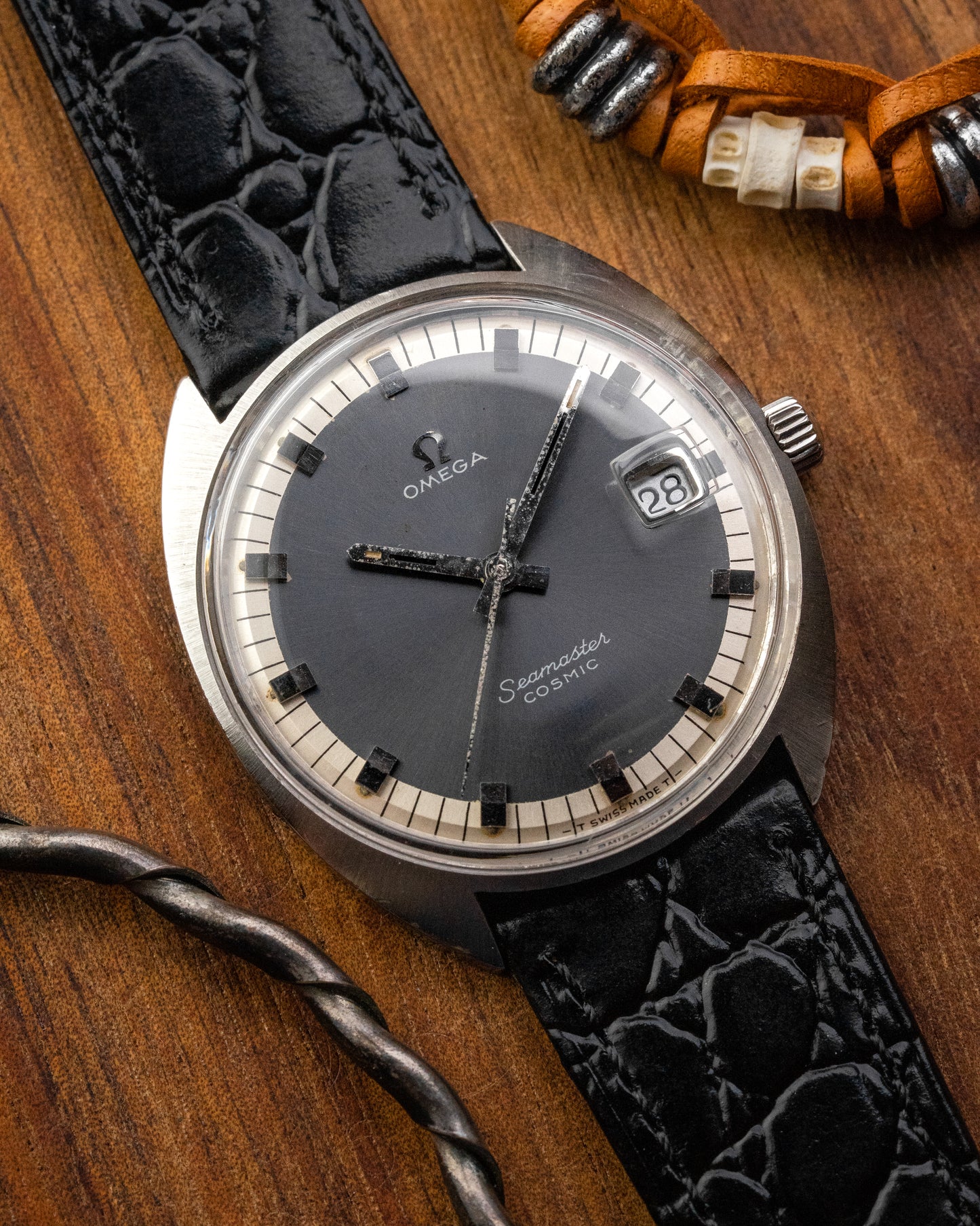 Omega Seamaster Cosmic Date Grey dial Ref. 136.017 (Cal. 613)