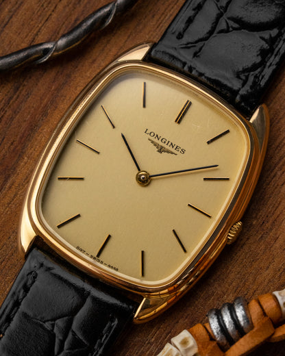 Longines "Cushion" Rectangular Gold Ref. 4448 (Cal. 847.4)