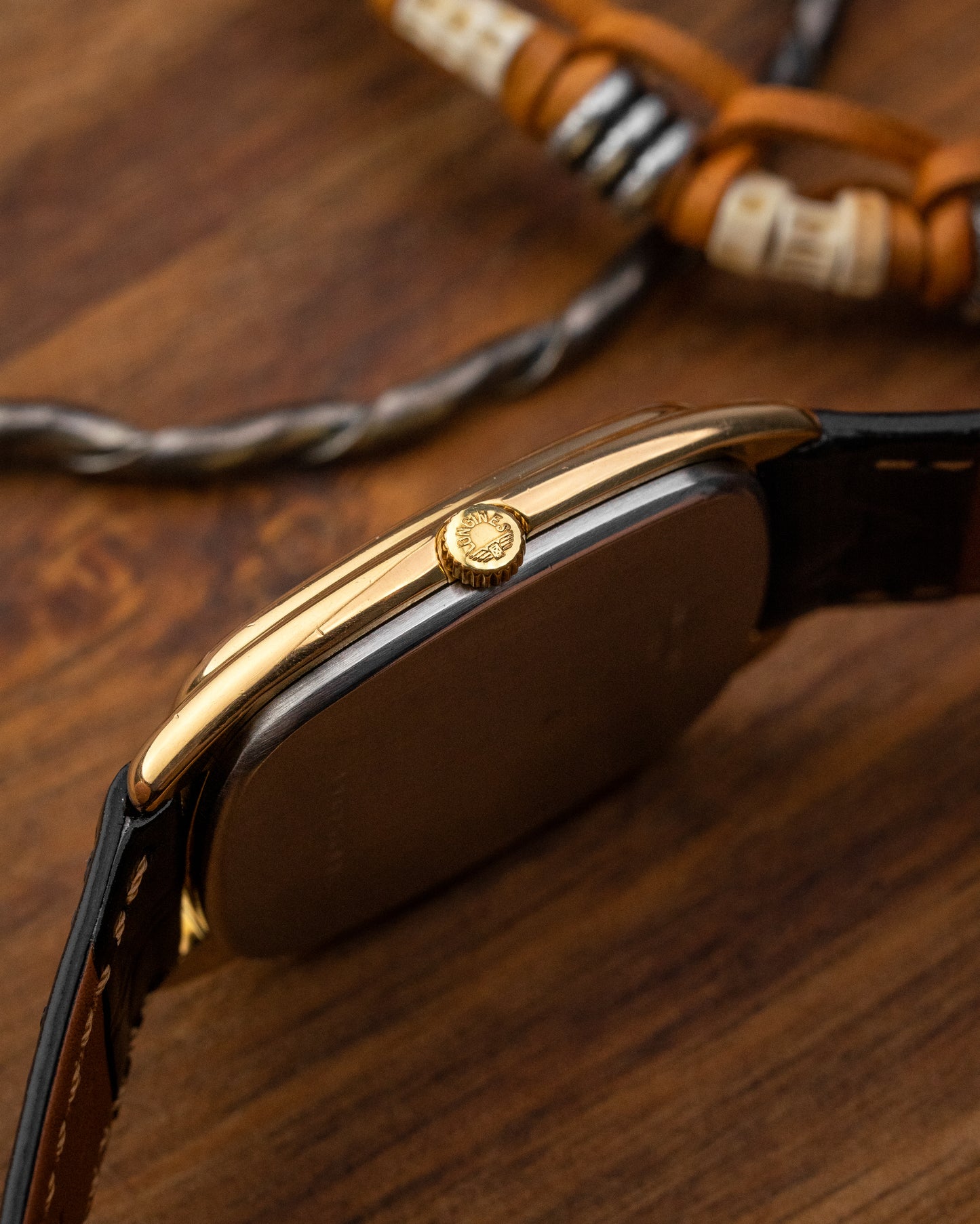 Longines "Cushion" Rectangular Gold Ref. 4448 (Cal. 847.4)