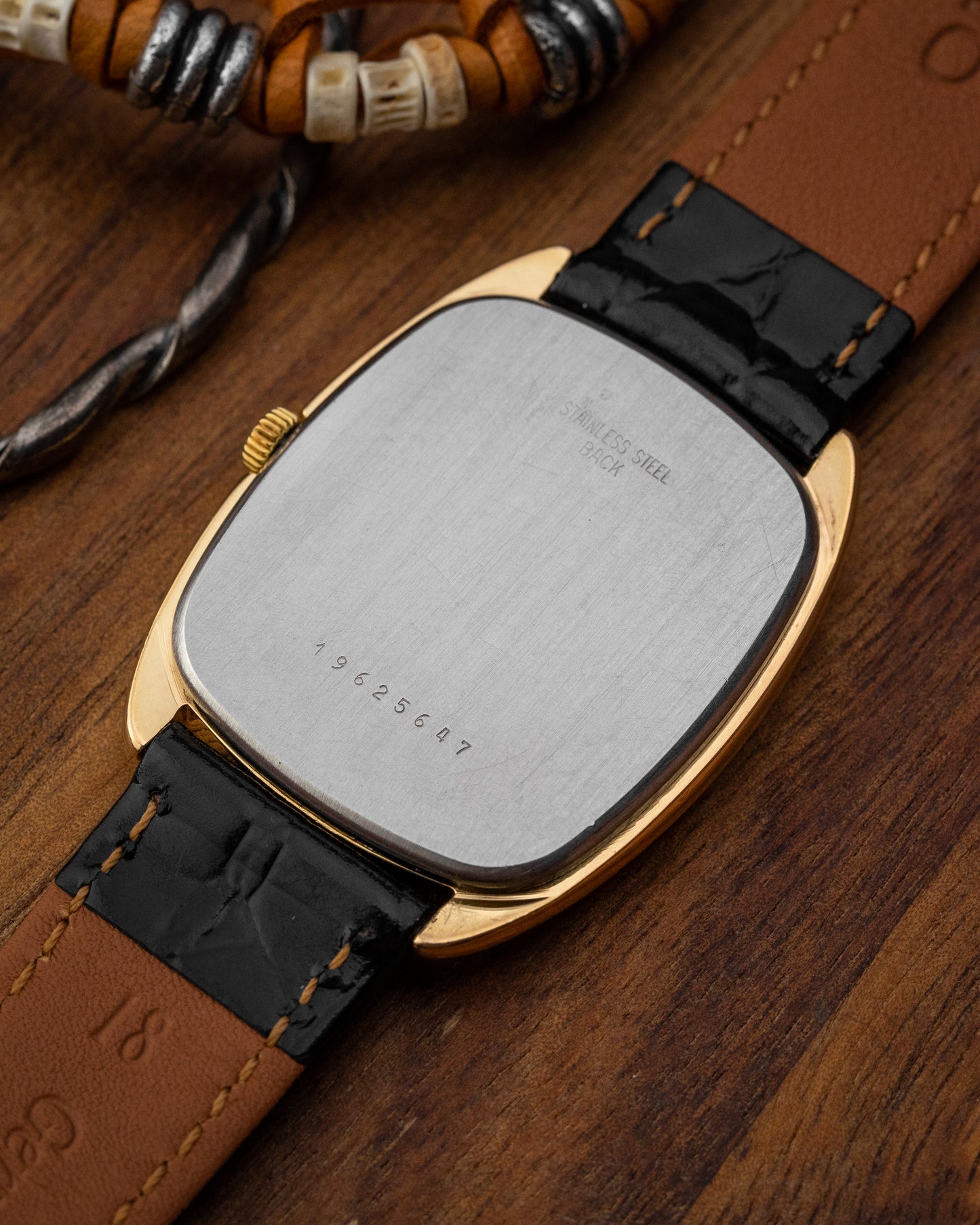 Longines "Cushion" Rectangular Gold Ref. 4448 (Cal. 847.4)