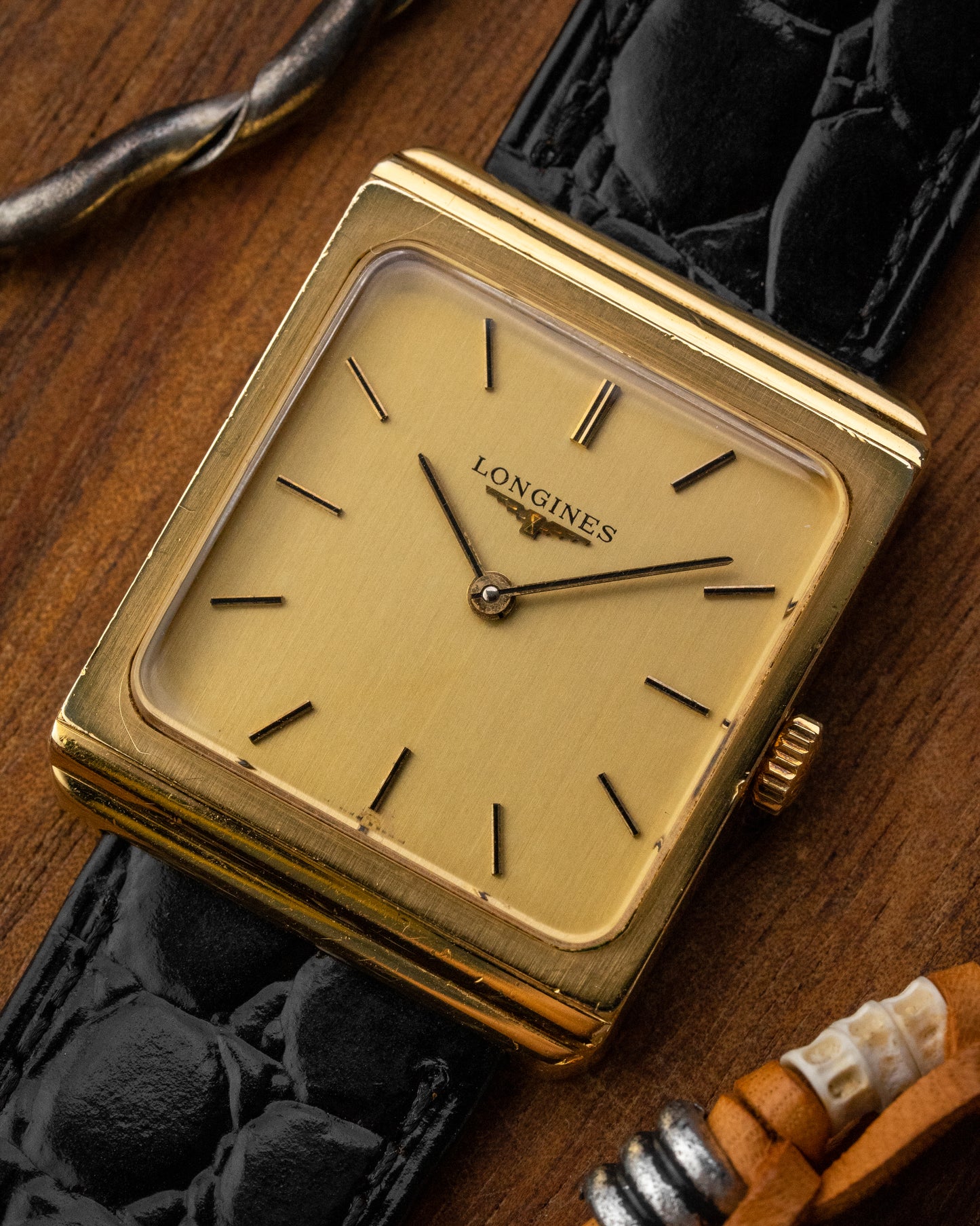 Longines Rectangular Gold Ref. 5049-2 (Cal. L847.4)