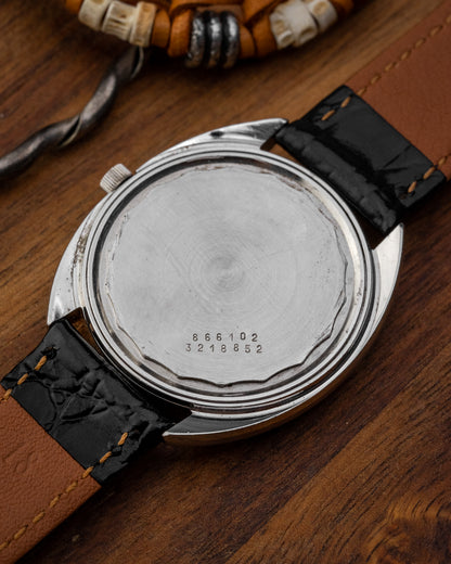 Universal Geneve White Shadow "C-shape" Roman dial Ref. 866102 (Cal. 2-66)