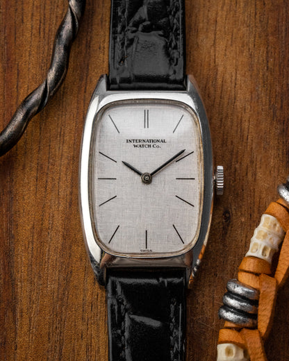 IWC "Tonneau Allongée" Linen dial Ref. 4187 (Cal. 41)
